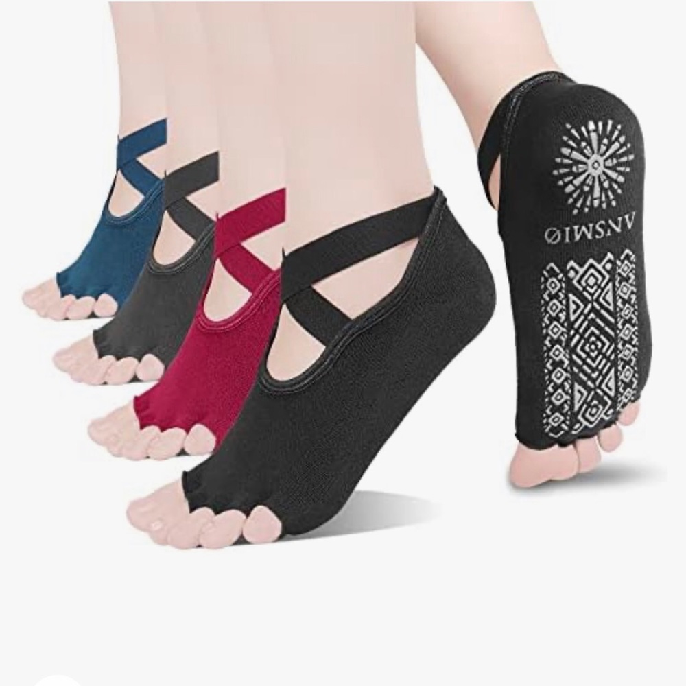 NOWT-ANSMIO 4 Pair of Five-Toe Pilates Socks for Women Non-Slip Grip Yoga Socks